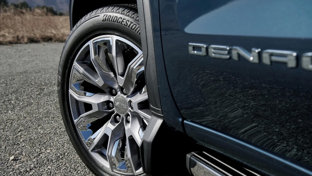 GMC 시에라 드날리 휠디자인 / 사진=GMC