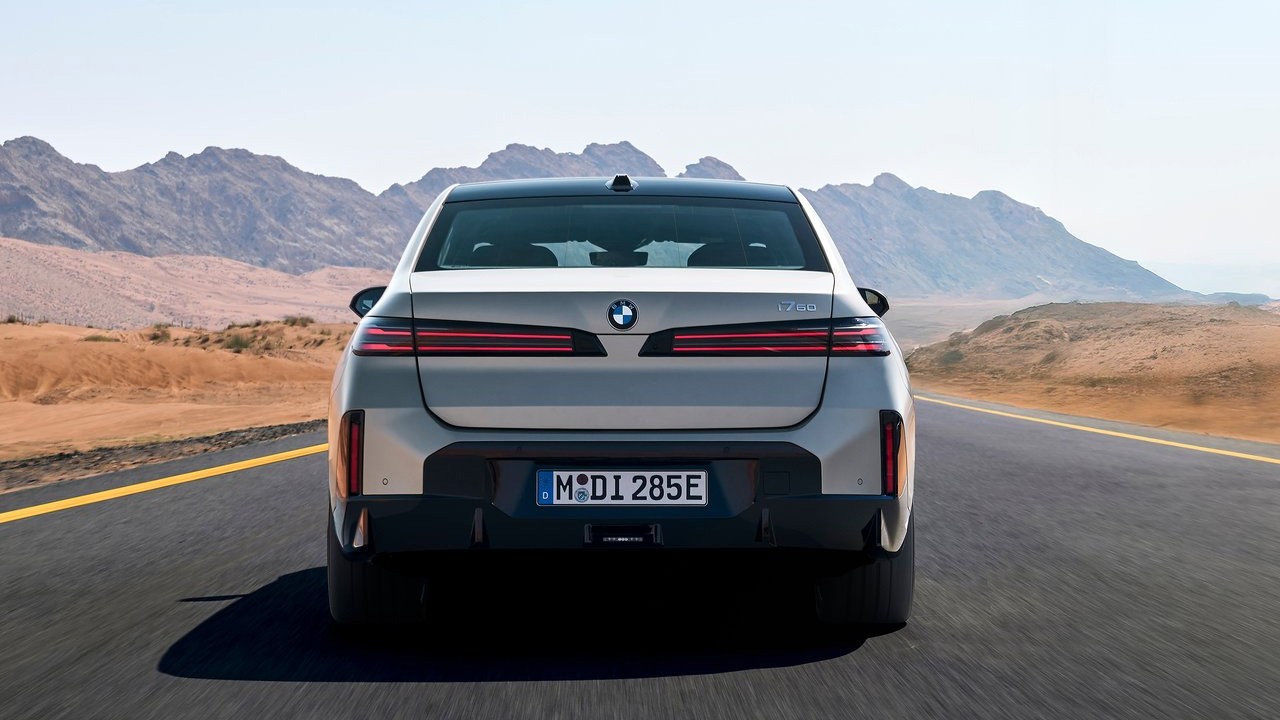 BMW i7 후면부 / 사진=BMW