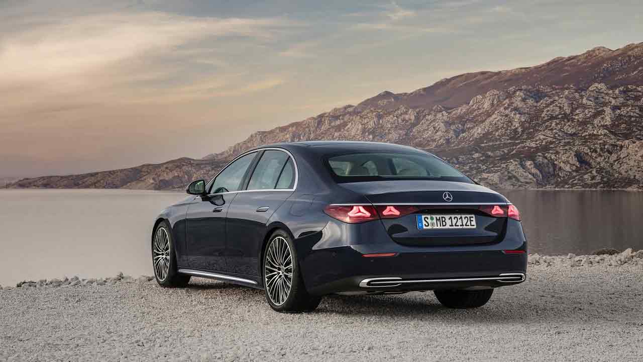 벤츠 E200 익스클루시브 후면부 / 사진=메르세데스-벤츠