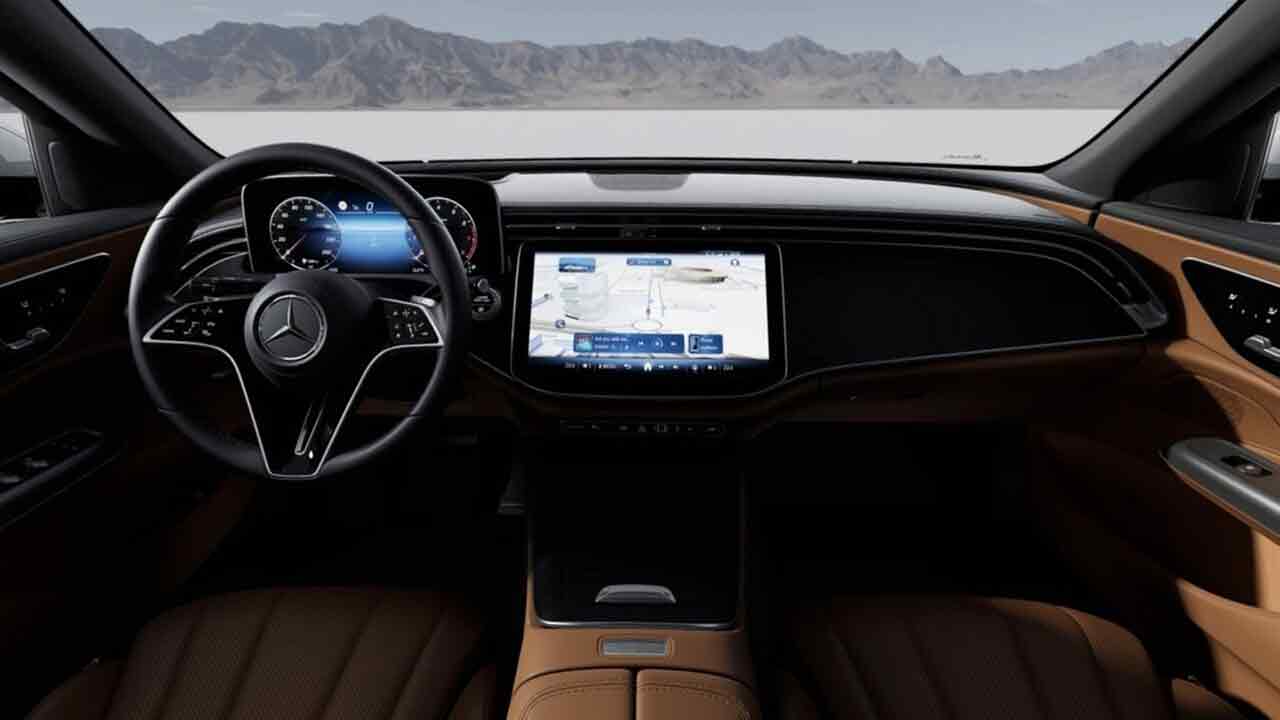 벤츠 E200 익스클루시브 1열 실내 / 사진=메르세데스-벤츠
