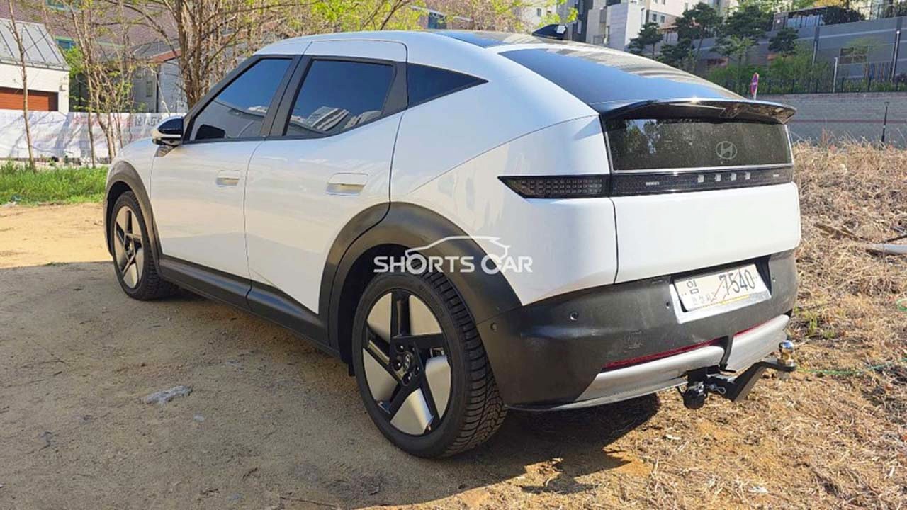 현대 아이오닉 3 후면부 / 사진=숏카