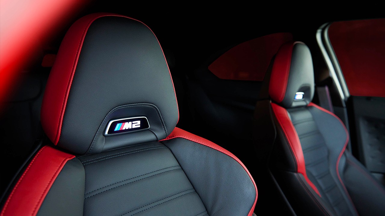 BMW M2 RR에디션 시트 / 사진=BMW