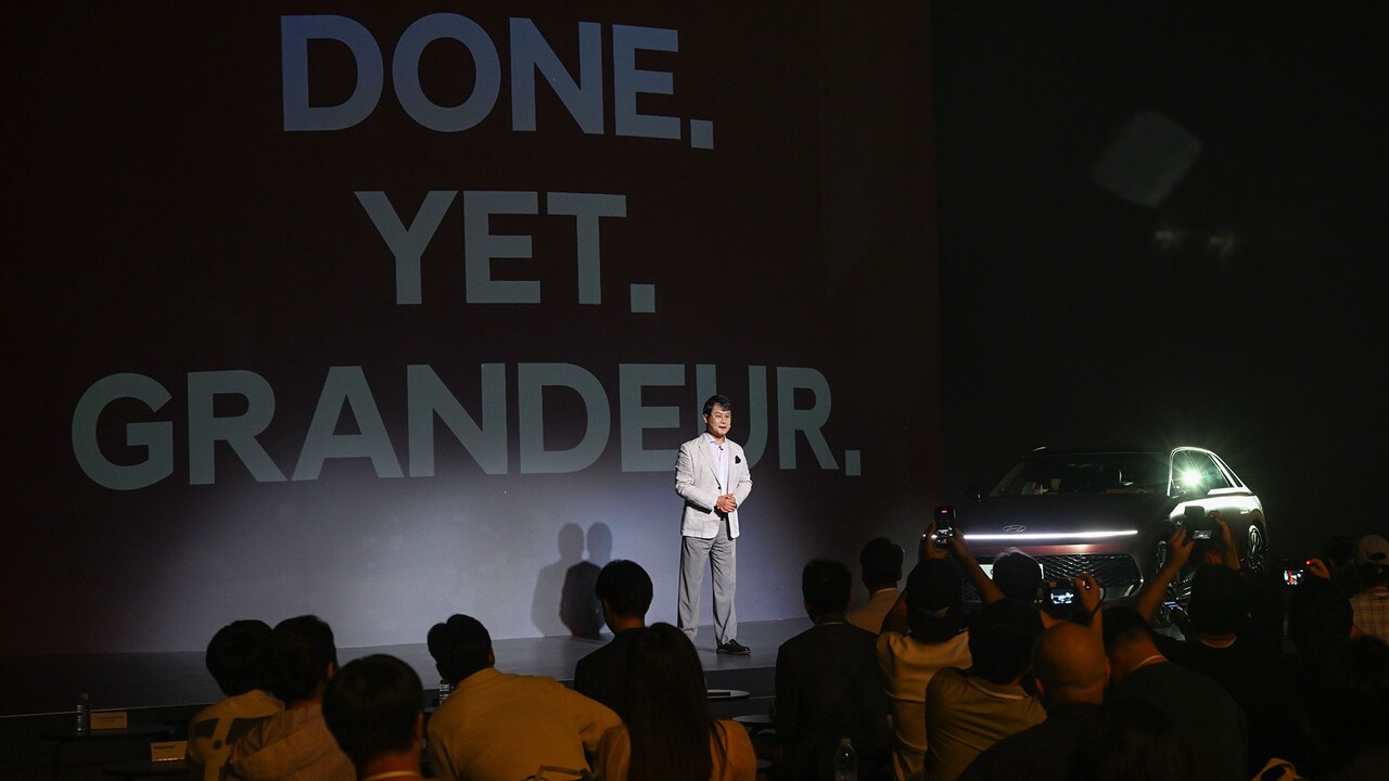 2027 현대 더 뉴 그랜저 ‘DONE. YET. GRANDEUR.’ 슬로건 / 사진=현대